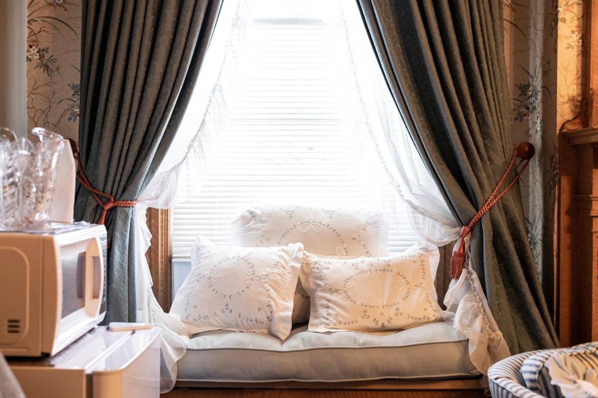 South Broadway Manor B&B - Near Fallingwater, Ohiopyle State Park, Hiking & Biking Trails Gap Scottdale Luaran gambar
