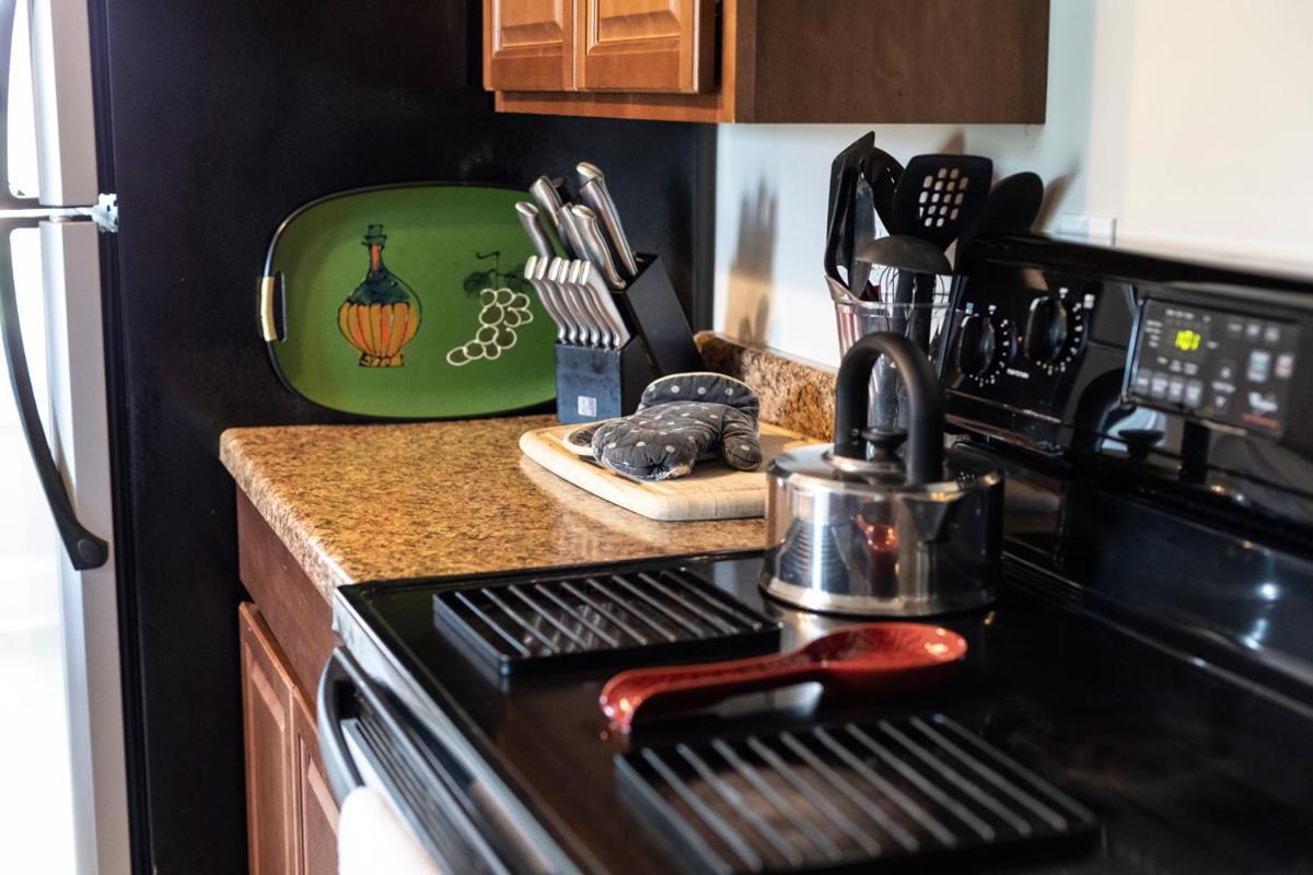 South Broadway Manor B&B - Near Fallingwater, Ohiopyle State Park, Hiking & Biking Trails Gap Scottdale Luaran gambar