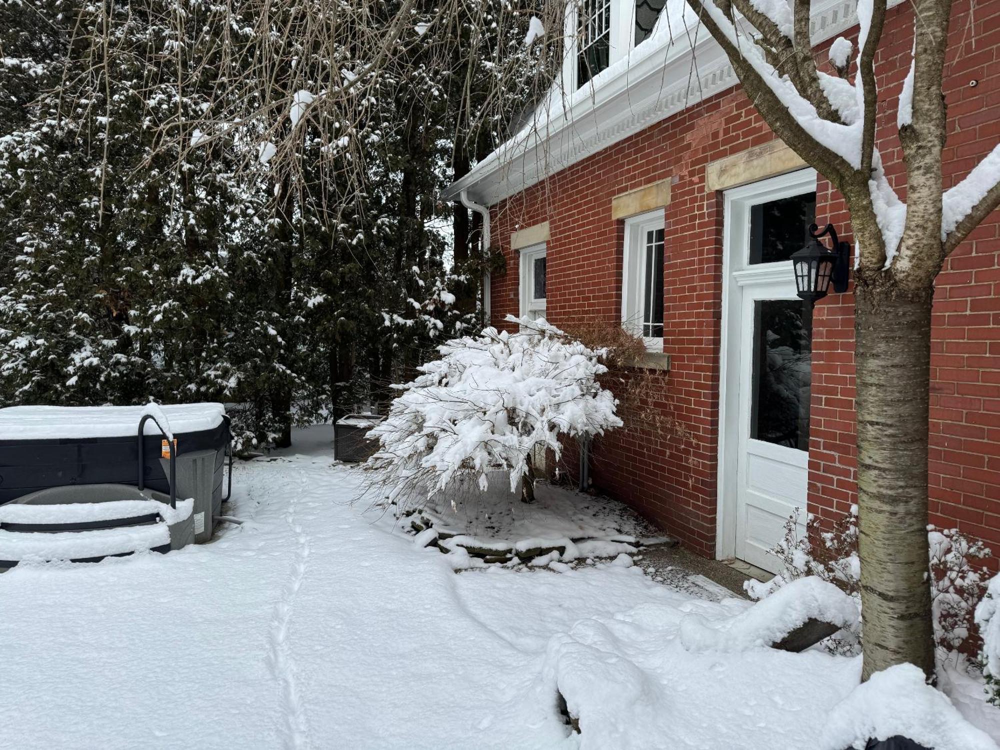 South Broadway Manor B&B - Near Fallingwater, Ohiopyle State Park, Hiking & Biking Trails Gap Scottdale Luaran gambar