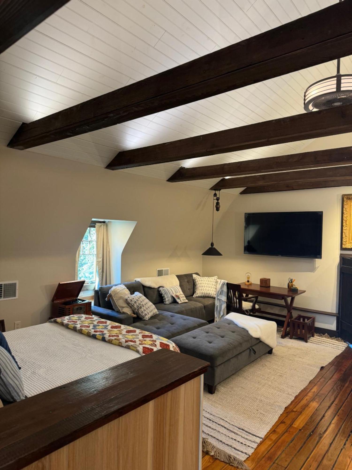 South Broadway Manor B&B - Near Fallingwater, Ohiopyle State Park, Hiking & Biking Trails Gap Scottdale Luaran gambar